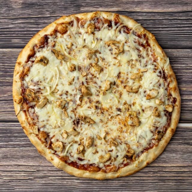 BBQ Chicken Pizza (16" Large).
