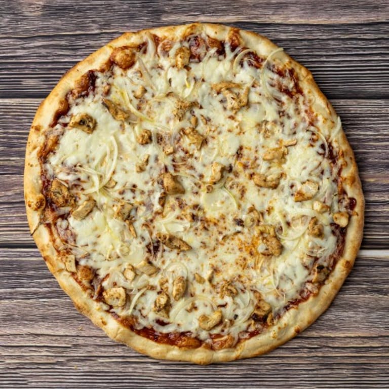 BBQ Chicken Pizza Delight