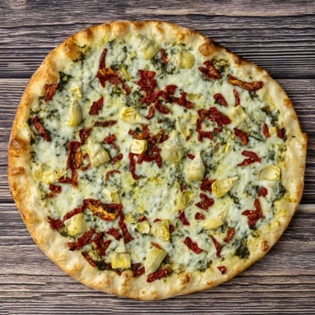 Pesto Pizza (18" Extra Large).